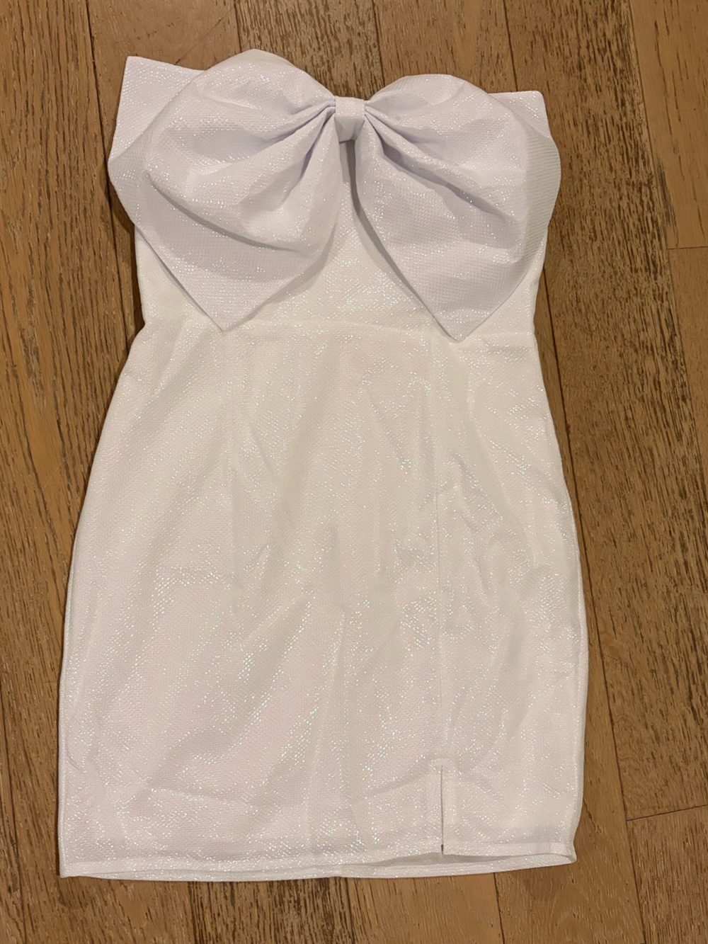 Iridescent White Strapless Bow Dress